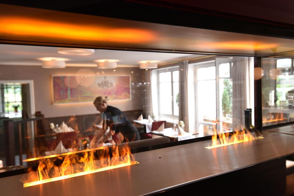 Hotel Restaurant Waldesruh Emstek ภายนอก รูปภาพ