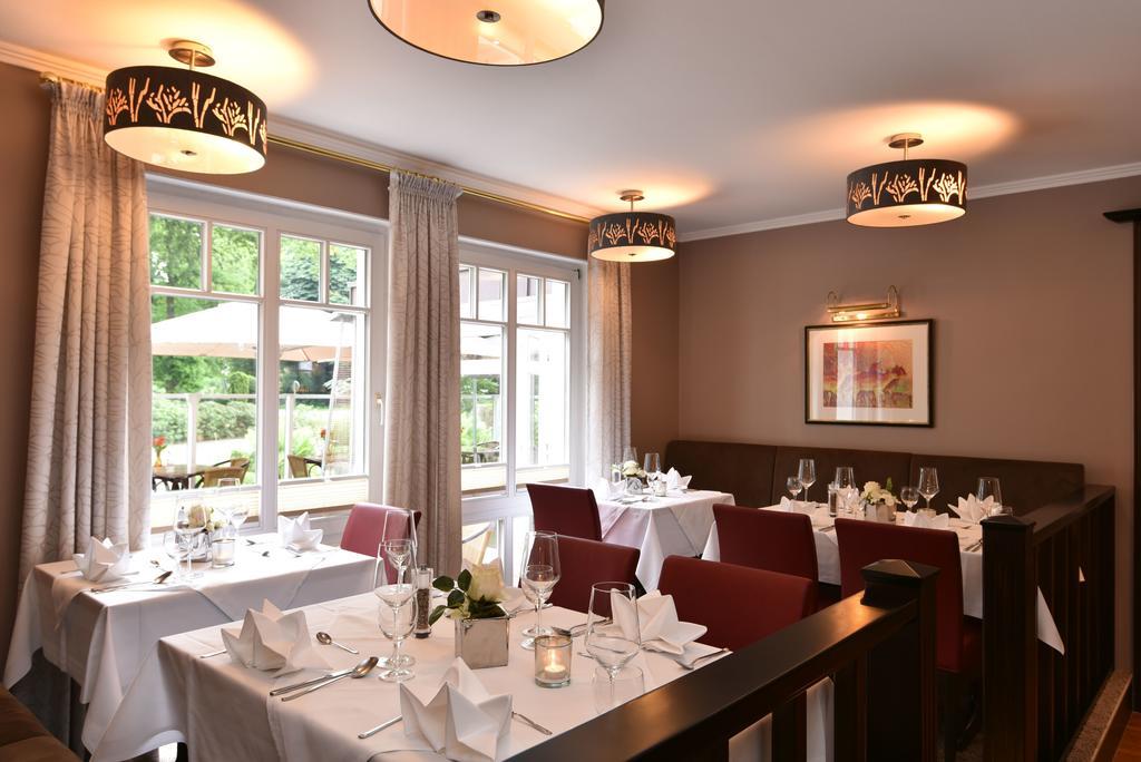 Hotel Restaurant Waldesruh Emstek ภายนอก รูปภาพ